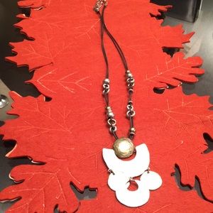 Beautiful Chico’s long neckless!